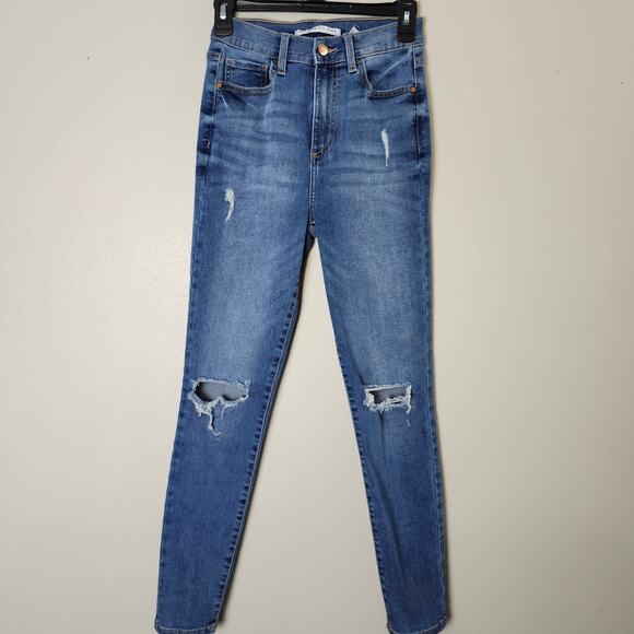 Celebrity Pink Junior's Distressed Skinny High Waist Jeans Size 5 Stretch - Picture 1 of 13